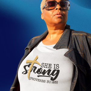 She is Strong - T-shirt